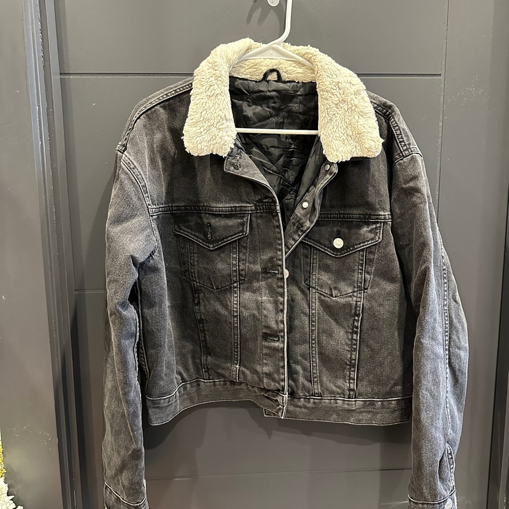 Top Shop Black Denim Jacket with Faux Shearling Collar